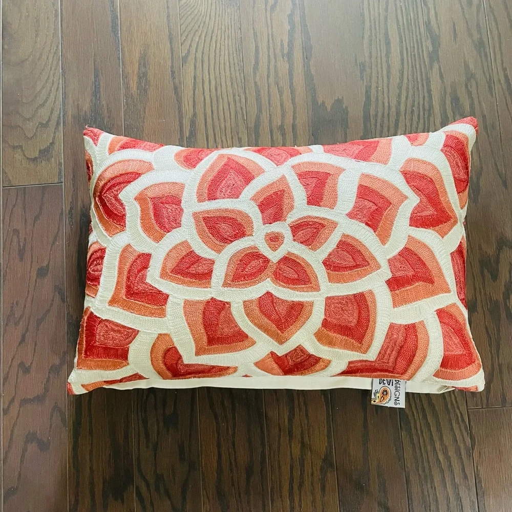 DEVI DESIGNS EMBROIDERED DECORATIVE PILLOW 19x13 down insert
